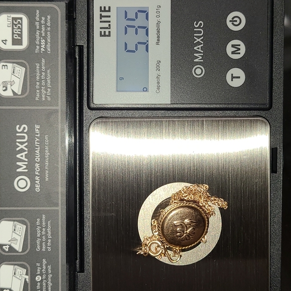 Russian vintage gold shamrock flower pendant with a necklace - Picture 11 of 11